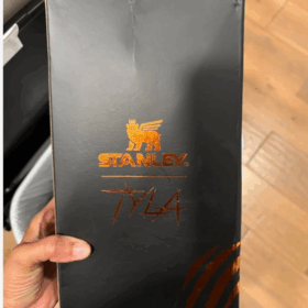 Stanley x Tyla Tyger 40oz Limited Edition Quencher H2.0 Flowstate Tumbler NEW BOX photo review