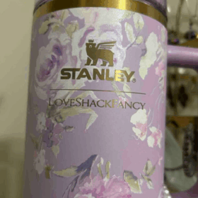 Stanley x Love Shack Fancy 40 oz H2.0 Happy Thoughts Quencher Purple Tumbler NEW BOX photo review