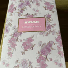 Stanley x Love Shack Fancy 40 oz H2.0 Happy Thoughts Quencher Purple Tumbler NEW BOX photo review